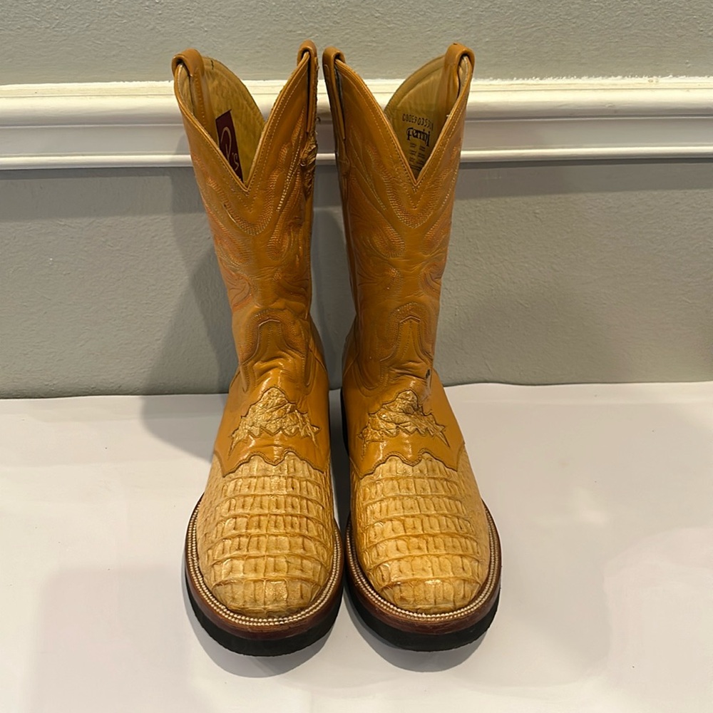 Men's Caiman Cowboy Boots